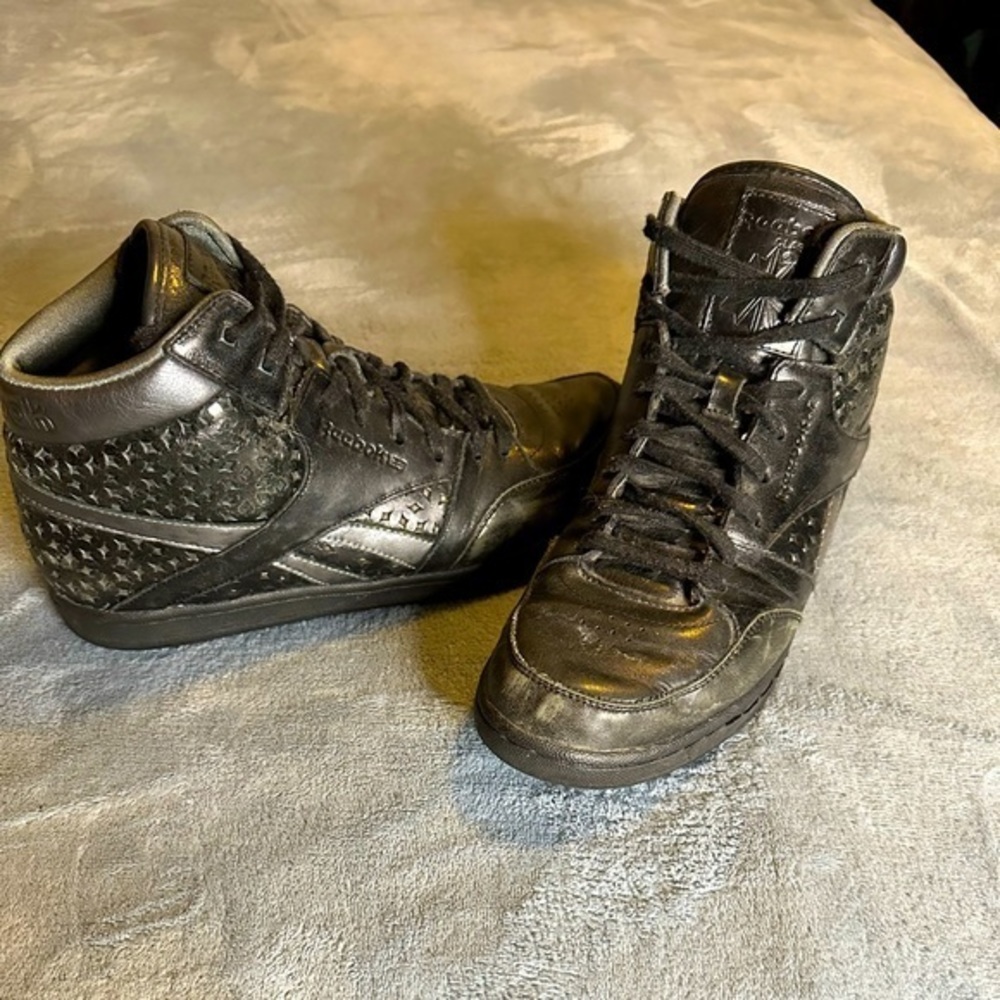 Women’s Reebok‎ classics high top